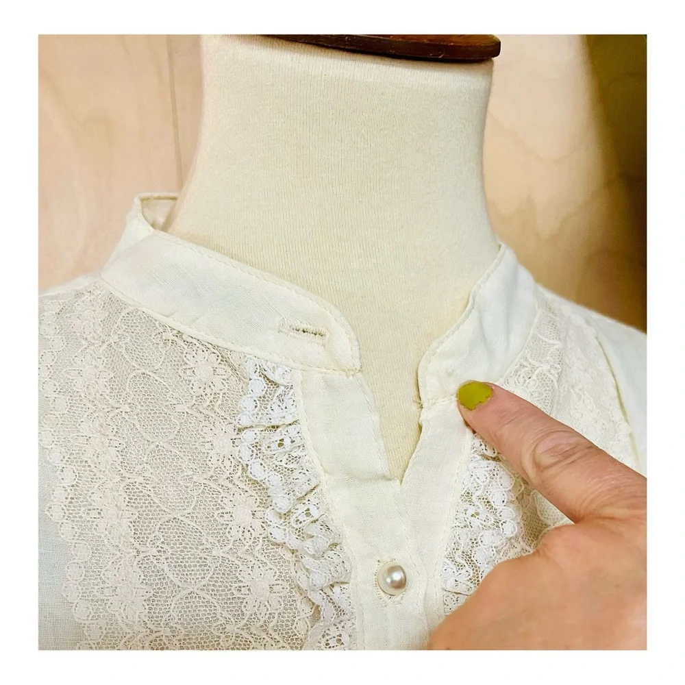 ๐ผ Oooooh lala Lovely vintage lace dress - Picture 4 of 10